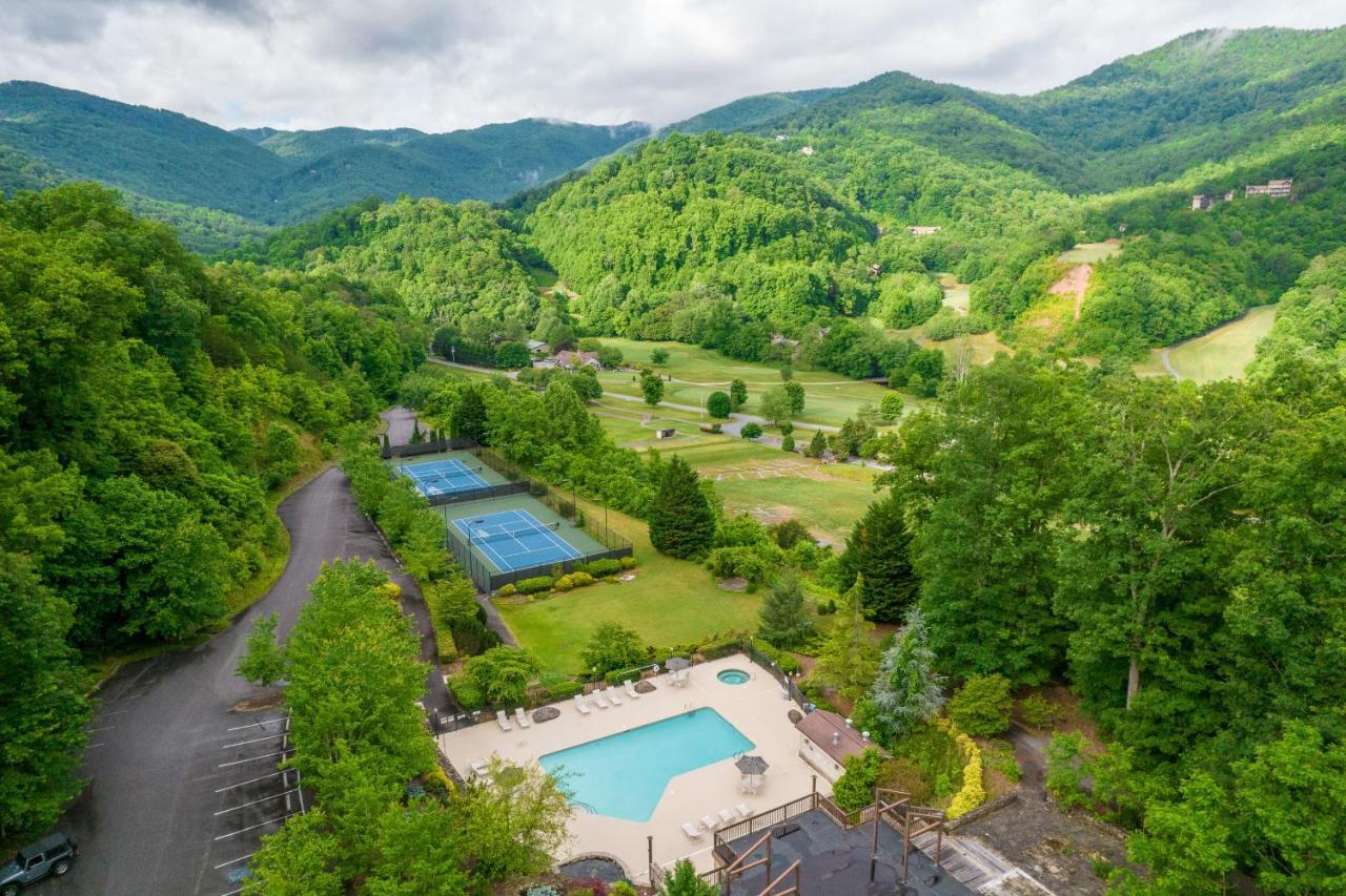 Smoky Mountain Escape Apartment Whittier Exterior foto